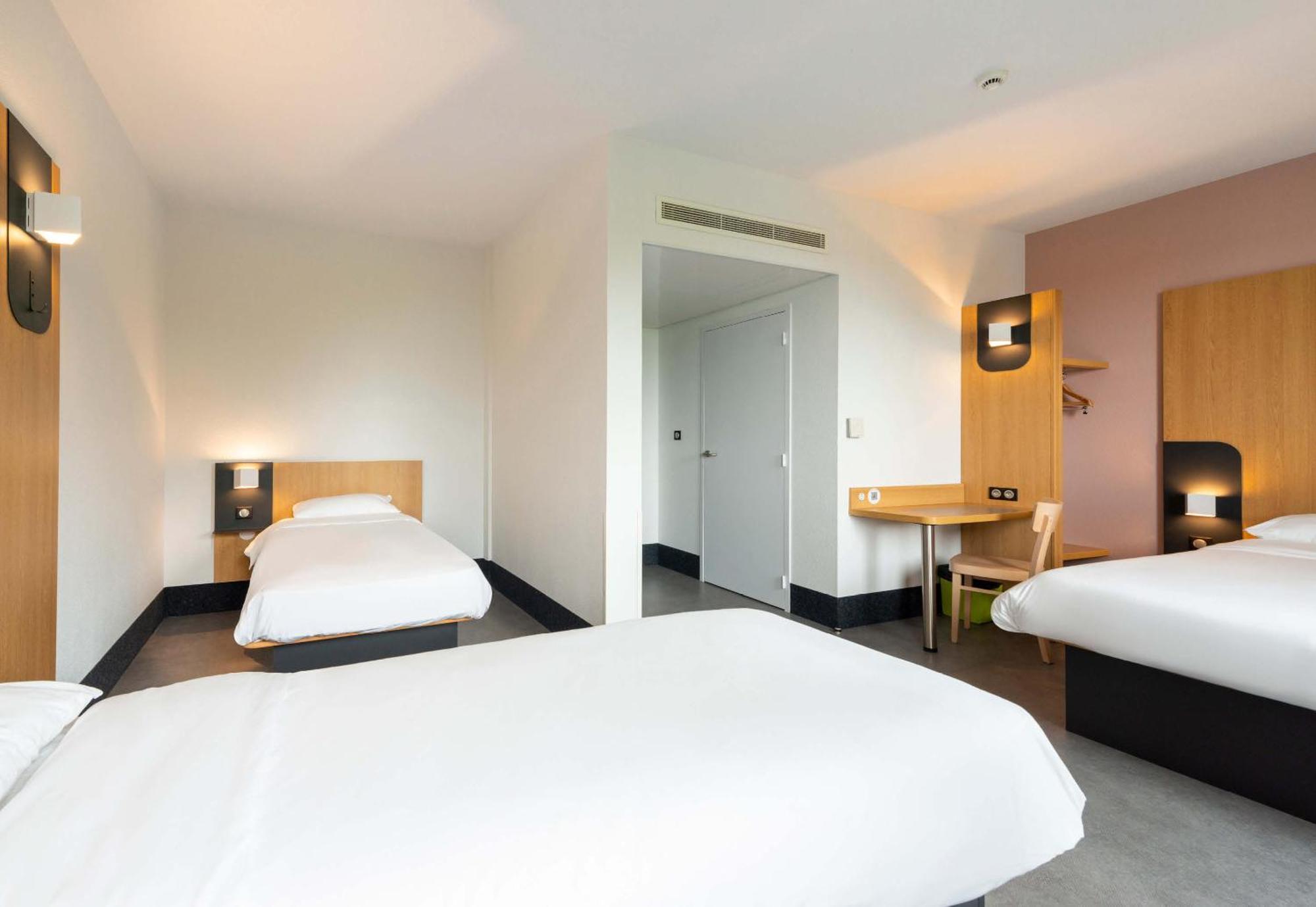 B&B Hotel Nantes Savenay Exteriör bild