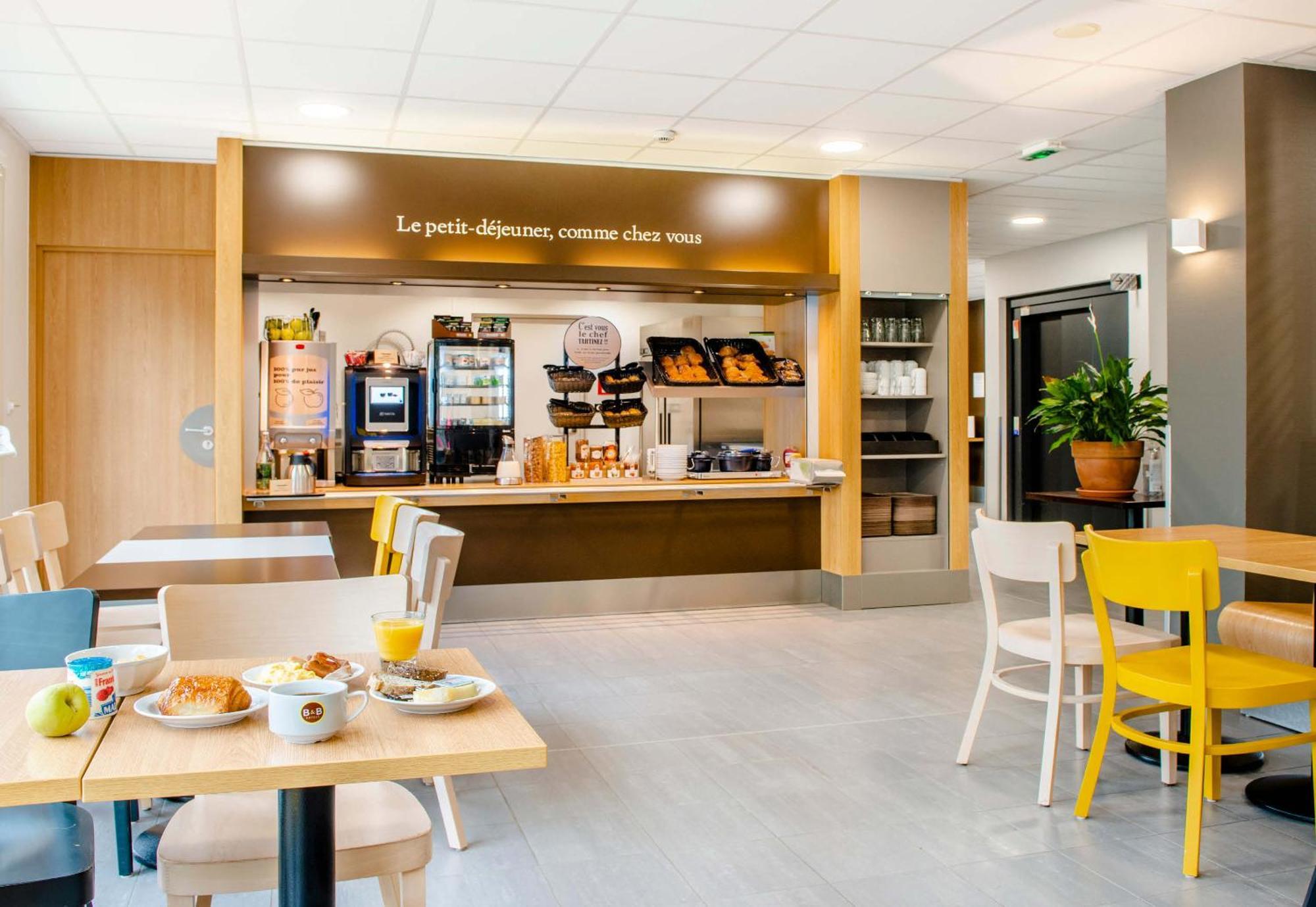 B&B Hotel Nantes Savenay Exteriör bild